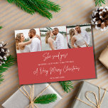 Weihnachts-Verlobung Drei Foto Urlaub Feiertagskarte<br><div class="desc">Verkünden Sie Ihre Verlobung und teilen Sie drei Ihrer Lieblings-Verlobung-Fotos mit dieser Weihnachts-Verlobung "She Said Yes" Drei Foto-Urlaubskarte. Teilen Sie die Spannung Ihrer Verlobung und Ihrer Urlaubswünsche mit einer Karte in dieser Feriensaison.</div>