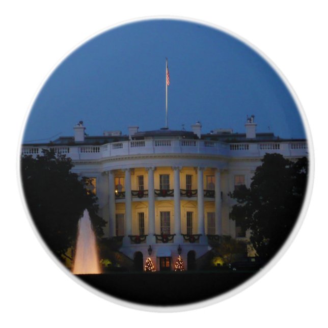 Weihnachts-Weiße Haus am Abend in Washington DC Keramikknauf (Vorderseite)