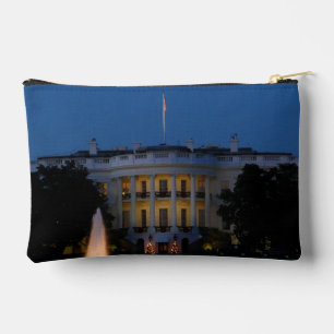 Weihnachts-Weiße Haus am Abend in Washington DC Zubehörtasche