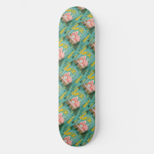 Weihnachtsabend finnische Kabinen, Bäume und Schie Skateboard