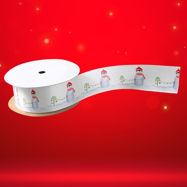 Weihnachtsbär mit Weihnachtsbeleuchtung Satinband (Whimsical ribbon: Penguin decorating Christmas tree, adds festive charm effortlessly!)