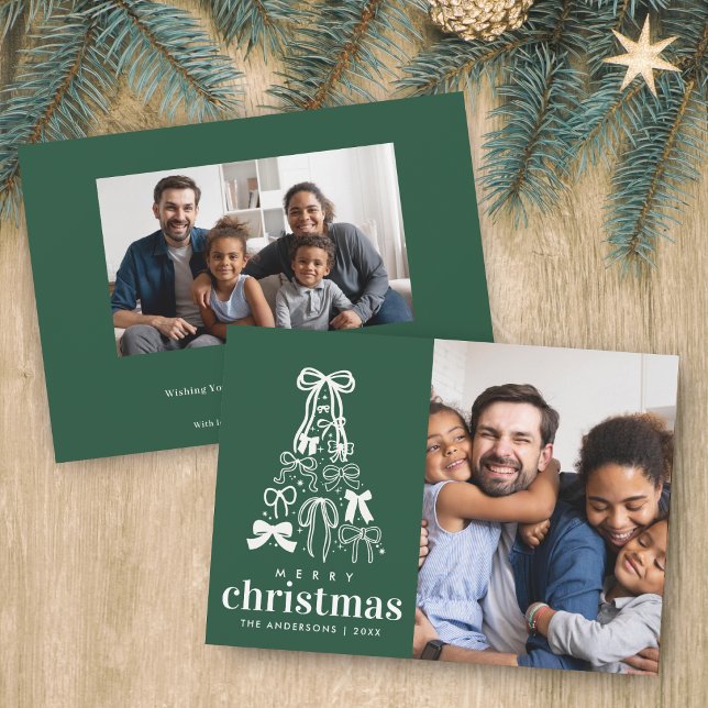 Weihnachtsbaum Grün 2 Foto Frohe Weihnachten (Front + back of. 5x7 Holiday Card is shown. Customize with photos, name + message on the back. )