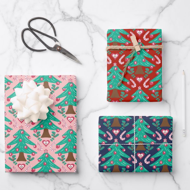 Weihnachtsbäume, Herz und cremefarbenes Rosa Geschenkpapier Set (Vorderseite)