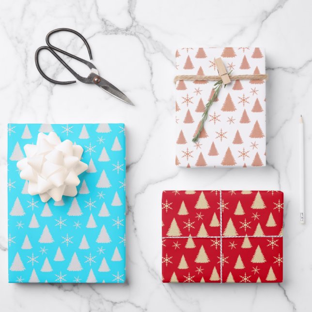 Weihnachtsbäume und Schneeflocken Geschenkpapier Set (Vorderseite)