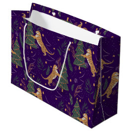 Weihnachtsbäume und Tigermuster Große Geschenktüte