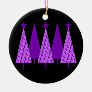 Weihnachtsbäume - violettes Band Keramikornament