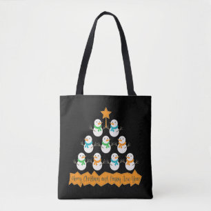 Weihnachtsbaumpyramide aus Weihnachtsschneemännern
