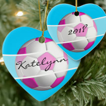 Weihnachtsbaumschmuck von Fußballspielerinnen