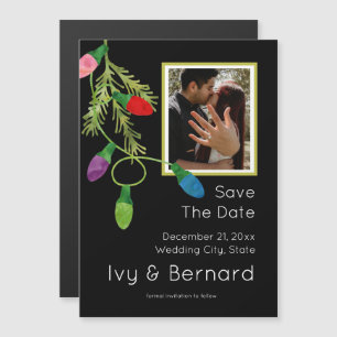 Weihnachtsbeleuchtung auf schwarzem Foto Save the Magneteinladung