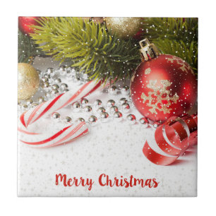 Weihnachtsdekor in Rot und Grün Fliese