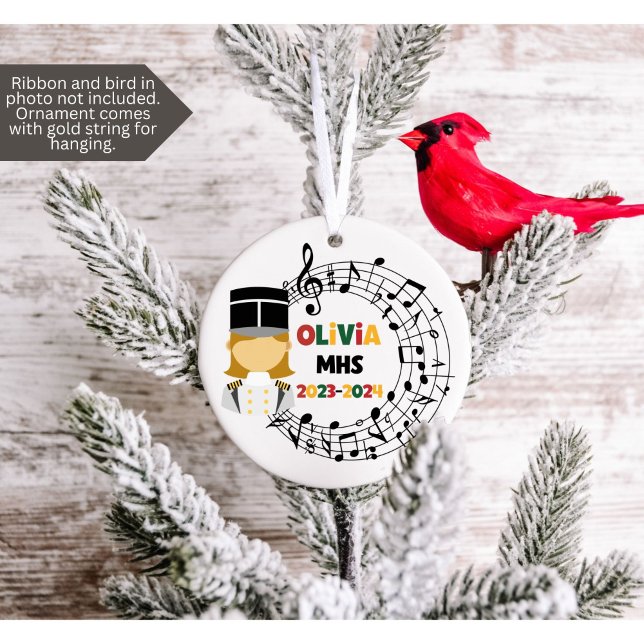 Weihnachtsdekoration der Marching Band Keramik Ornament (Christmas ornament for a marching band member customized with name, school and year)