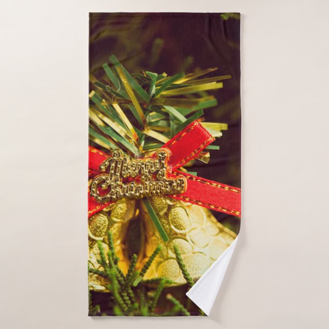 Weihnachtsdekoration mit Weihnachtsbaum-Hintergrun Badehandtuch (Badehandtuch)