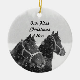 Weihnachtsdekoration Unser erstes Weihnachtsross-T Keramik Ornament
