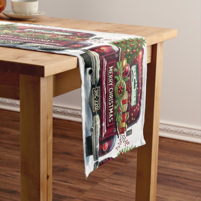 Weihnachtsdekorationen mit Vintagem LKW Kurzer Tischläufer (Beispiel)