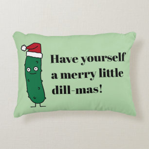 Weihnachtsdillgurke mit einem Weihnachtsmannhut Dekokissen