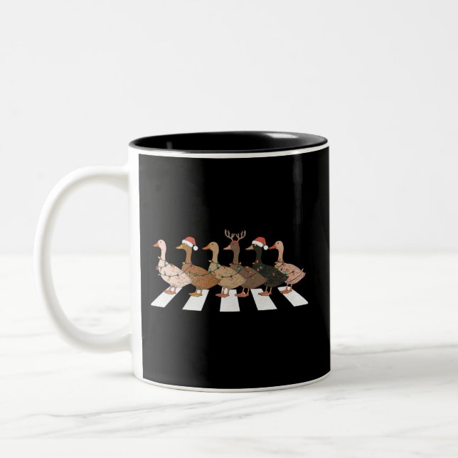 Weihnachtsducks Funny Animals Weihnachtsbaum Lover Zweifarbige Tasse (Links)
