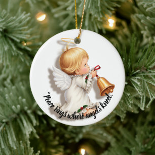 Weihnachtsengel-Schmuck mit einer Glocke Keramik Ornament