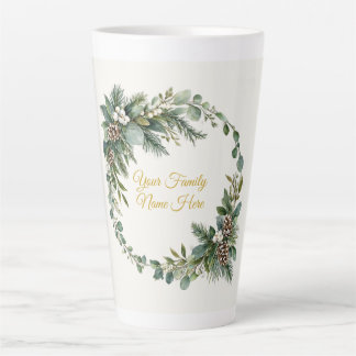 Weihnachtsfamiliennamens-Tasse mit Kiefer und Beer Milchtasse