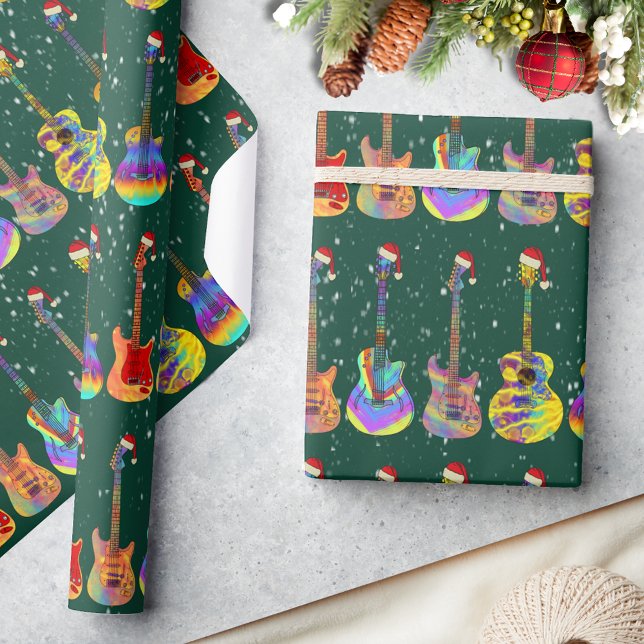 Weihnachtsfarbenfrohe Gitarrenmuster Grün Geschenkpapier (Christmas colorful guitars pattern green wrapping paper for guitarists musicians guitar tutors )