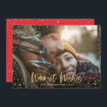 Weihnachtsfeiertage 1 Foto Feiertagskarte<br><div class="desc">Gold Sterne Jahreszeiten Grüße Weihnachten 1 Foto Urlaubskarte. Mit Skripttext und Goldeffektdesign kann die rote Hintergrundfarbe auf den Anzug Ihres Stils umgestellt werden.</div>