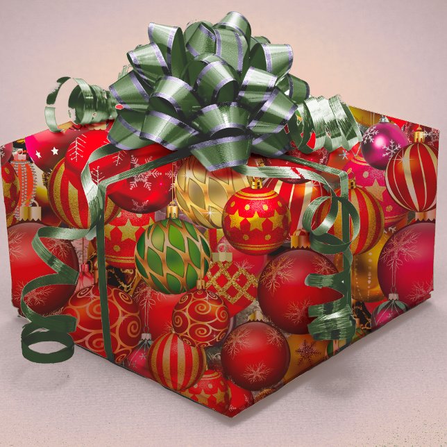 Weihnachtsfeiertage in rotem Gold Geschenkpapier (Von Creator hochgeladen)