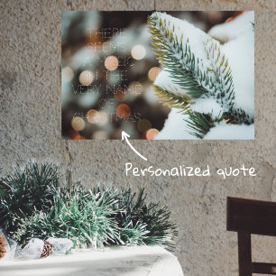 Weihnachtsfichtenzweig und Winterlichter Poster