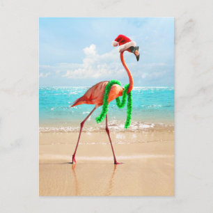 Weihnachtsflamingo am Strand Einladungspostkarte