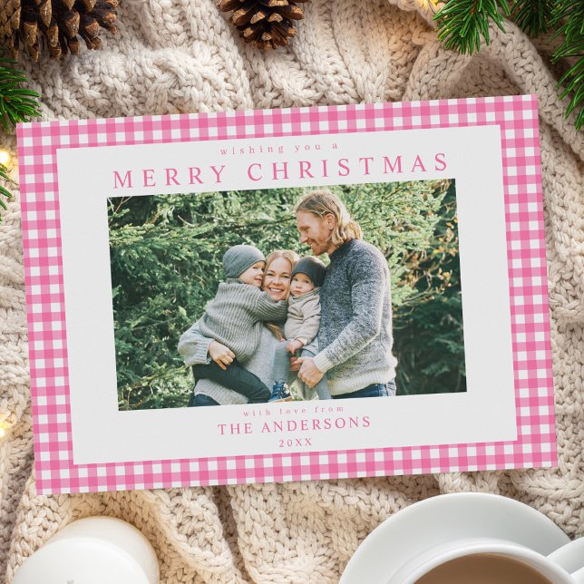 Weihnachtsfoto mit rosa Gingham-Muster Feiertagskarte (Von Creator hochgeladen)