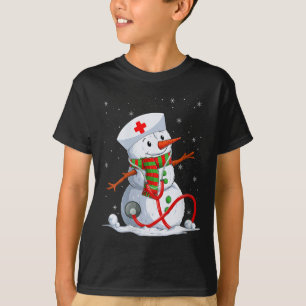 Weihnachtsfrau Schneemann Krankenschwester Stethos T-Shirt