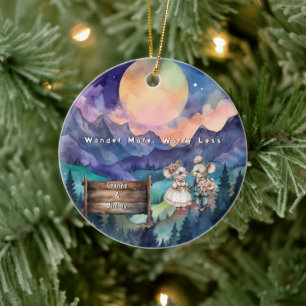 Weihnachtsgebirge Wasserfarbe Neuvermähltes Paar Keramik Ornament