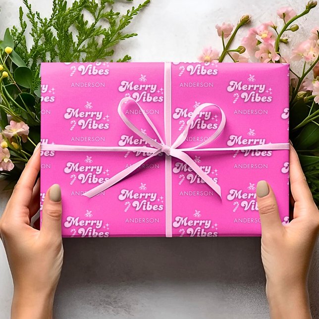Weihnachtsgeschenke Merry Vibes nur Personalisiert Geschenkpapier (Von Creator hochgeladen)
