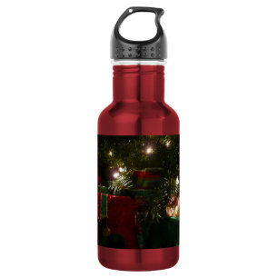 Weihnachtsgeschenke unter dem Weihnachtsbaum Edelstahlflasche
