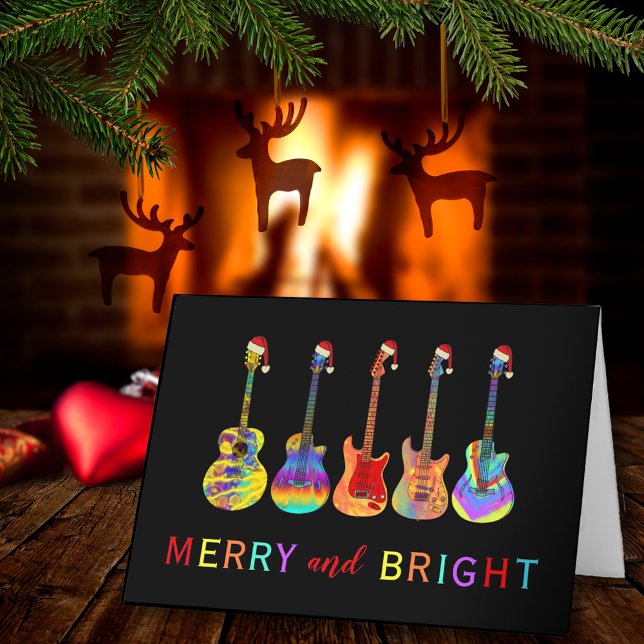 Weihnachtsgitarren Merry und Bright Feiertagskarte (Rock and roll Christmas guitars merry and bright custom holiday greetings card guitarist musician )