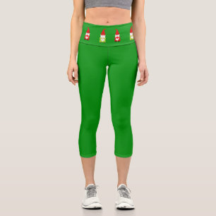 Weihnachtsgnome auf grünen Capri-Leggings Capri Leggings