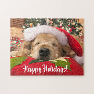 Weihnachtsgolden retriever-Hund schlafend unter Puzzle