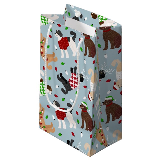 Weihnachtsgoldendoodle Labradoodle Kleine Geschenk Kleine Geschenktüte (Vorderseite Schrägansicht)