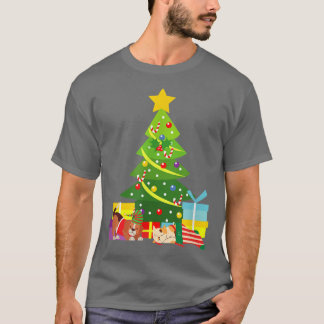 Weihnachtskatze und Hund unter dem Weihnachtsbaum T-Shirt