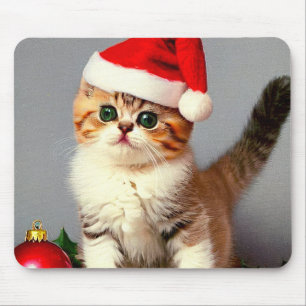 Weihnachtskitten in Weihnachtsmannmütze Mousepad