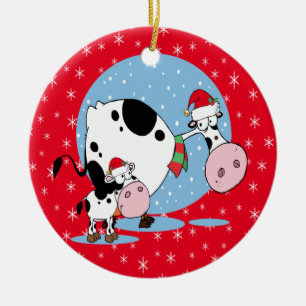Weihnachtskühe mit Weihnachtsmannmützen Keramikornament