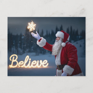 Weihnachtsmann hält leuchtende Schneeflocke Postkarte