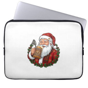 Weihnachtsmann Santa Claus hält Bierglas Laptopschutzhülle