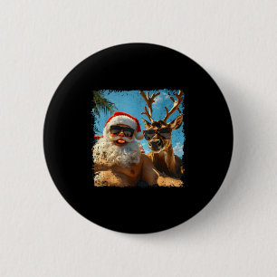 Weihnachtsmann und Rentier Selfie Lustiger Weihnac Button