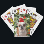 Weihnachtsmannmütze Bulldog Christmas Tree Snowman Spielkarten<br><div class="desc">Niedliches Bulldog Foto mit der Weihnachtsbaum Snowman Geschenkboxen im Hintergrund. Ein perfektes Geschenk für Weihnachten!</div>