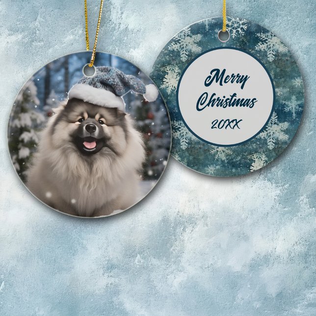 Weihnachtsmannmütze Keeshond Snowflake Weihnachten Keramik Ornament (Von Creator hochgeladen)
