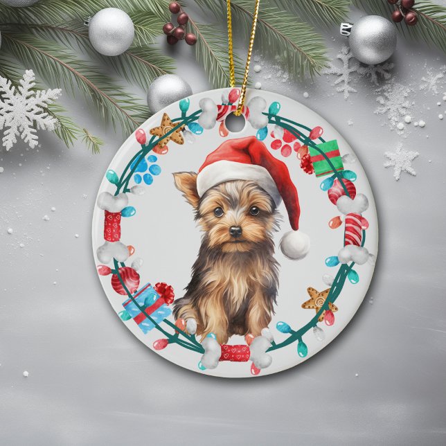 Weihnachtsmannmütze Yorkshire Terrier Dog Bone Wre Keramik Ornament (Von Creator hochgeladen)