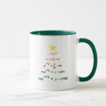 Weihnachtsmathematik Tasse<br><div class="desc">Lösen Sie für die Ferien! Egal, wie viele Variablen Sie got haben, das alles ergibt Weihnachten! Das komische Bild einer Mathematikgleichung, die Zeile für Zeile gelöst wird - und die Linien sind in Form eines Weihnachtsbaumes mit einem Stern oben - aber es endet mit einer Formel, die frohe Weihnachten ausdrückt,...</div>