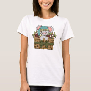 Weihnachtsmaus im Korb T-Shirt