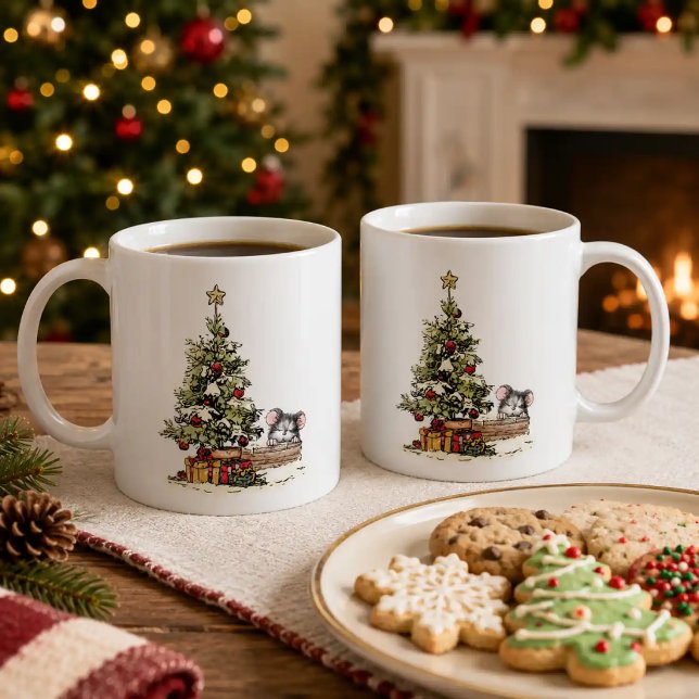 Weihnachtsmaus unter dem Baum Kaffeetasse (Von Creator hochgeladen)