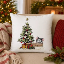 Weihnachtsmaus unter dem Baum