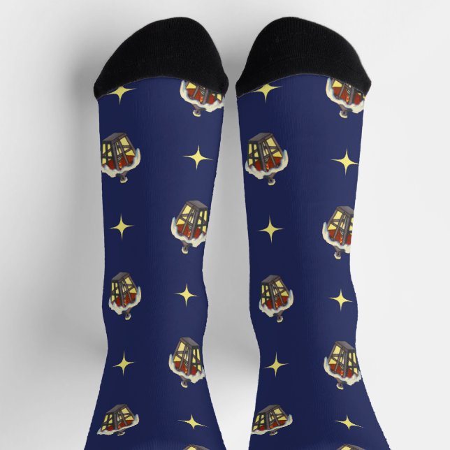 Weihnachtsmuster mit einer Laterne auf blau Socken (Oben)